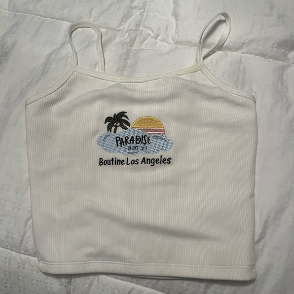 BoutineLa - Cropped Tank Top - Picture 2 of 3